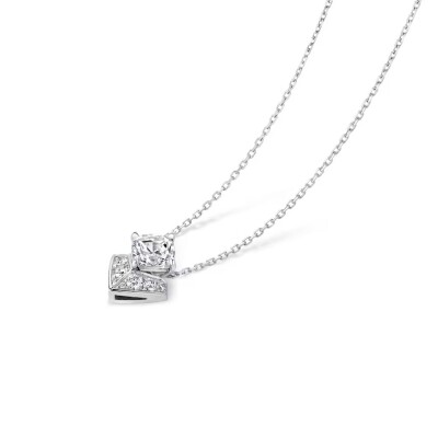 Chaumet Joséphine Éclat Floral – White Gold Diamond Pendant