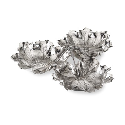 Buccellati – Centrepiece with Three Geranium Leaves in Sterling Silver