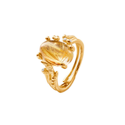 Ole Lynggaard Copenhagen – BoHo Petite Ring in 18k Yellow Gold with Rutile Quartz and Diamonds