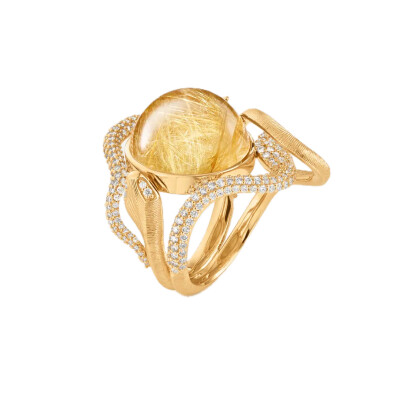 Ole Lynggaard Copenhagen – Snakes Pavé Ring in 18k Yellow Gold with Rutile Quartz and Diamonds