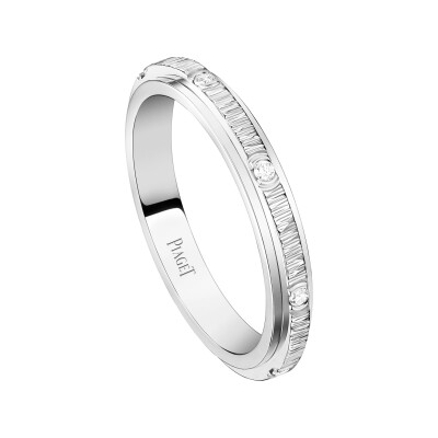 Piaget Possession Ring in White Gold and Diamond
