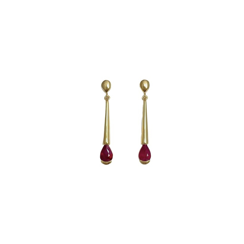 Boucles d'oreilles pendantes or jaune et rubis