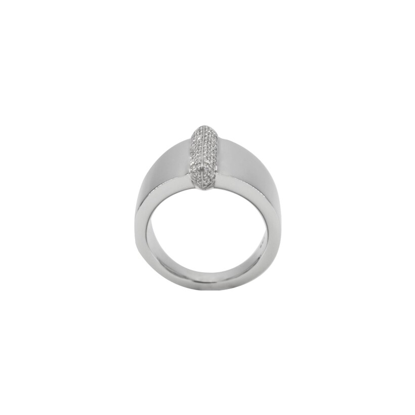 Bague en or blanc et pavage diamants