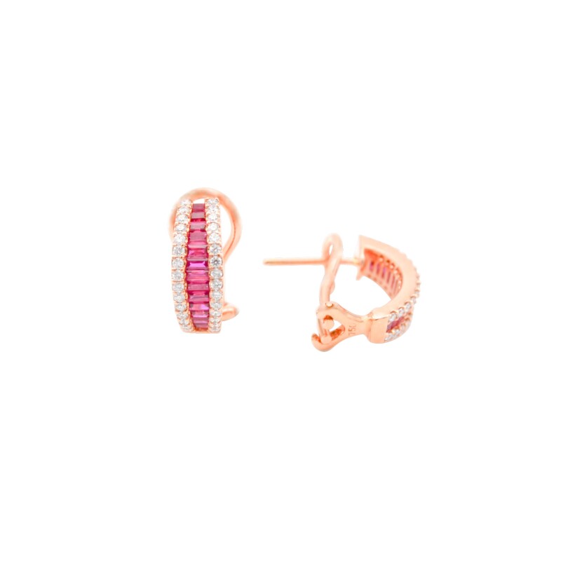 Boucles d'oreilles en or rose, rubis et diamants