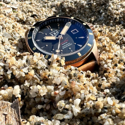 Montre ZRC 1904 SECURICODE Réédition Diver 300 Bronze Édition Limitée