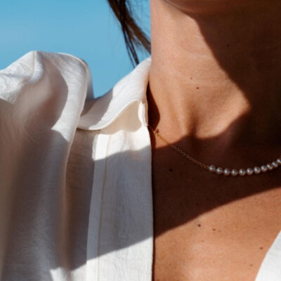 Collier Claverin Lotta love Rock'n'pearls en or jaune et perles blanches