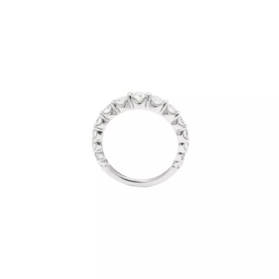 Alliance en or blanc et diamants