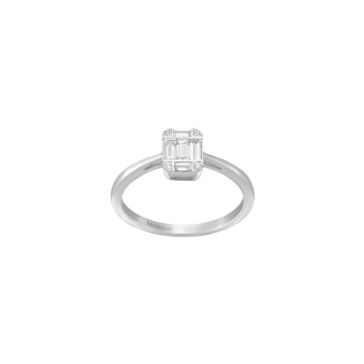 Bague Art Déco en or blanc et diamants