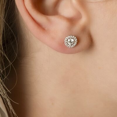 Boucles d'oreilles 1897 diamants en or blanc