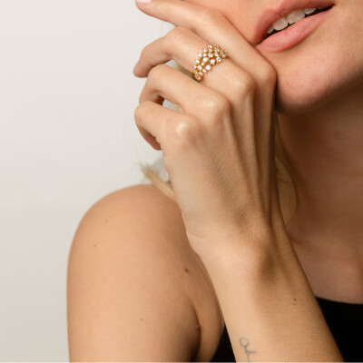 Bague Infini en or jaune et diamants