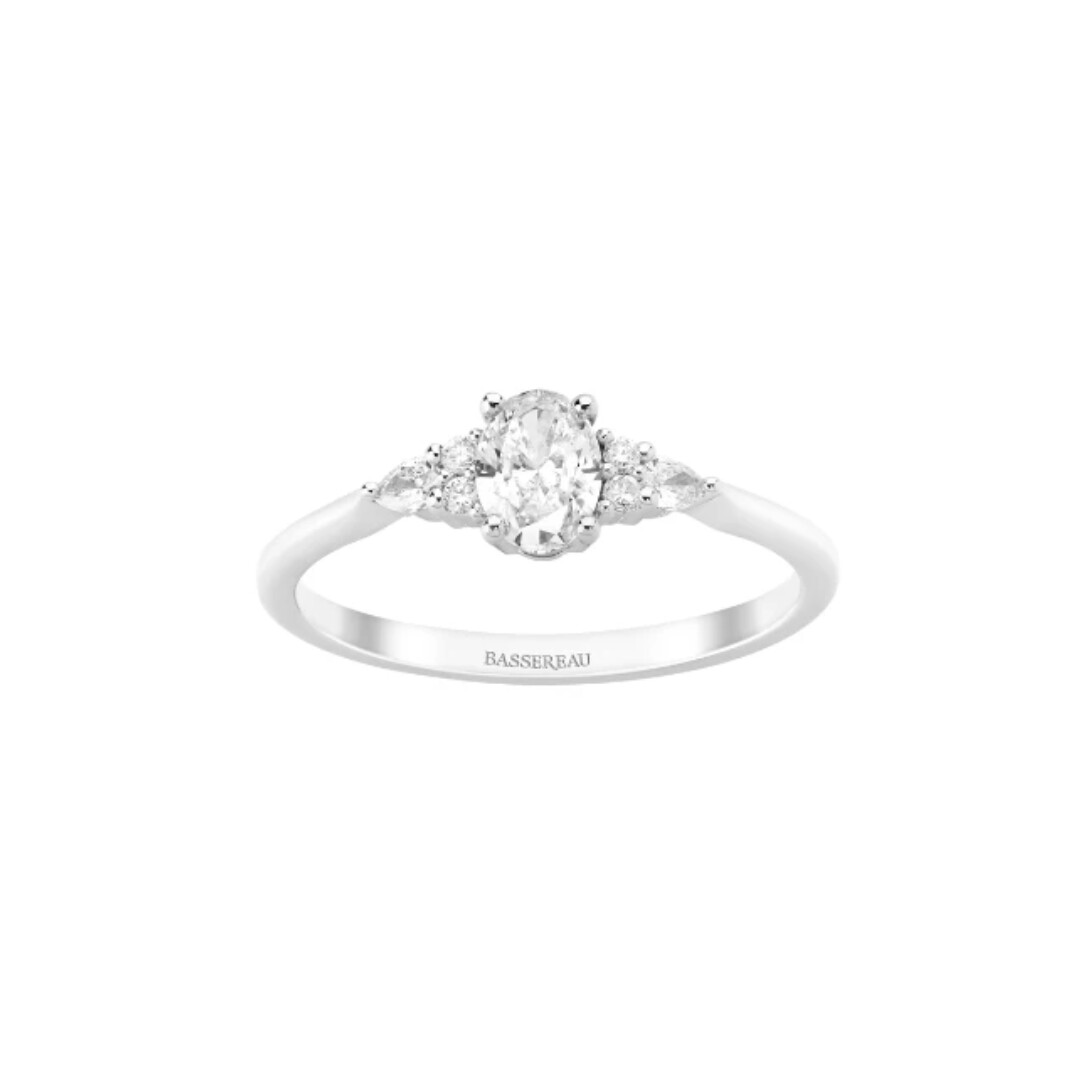 Bague de fiançailles en or 18 carats et diamants