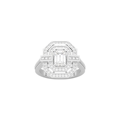 Bague Art Déco en or blanc diamant certifié et entourage diamants