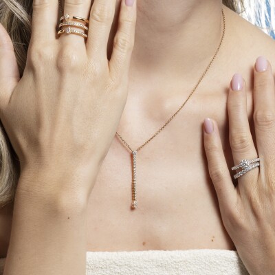 Collier Infini en or rose et diamants