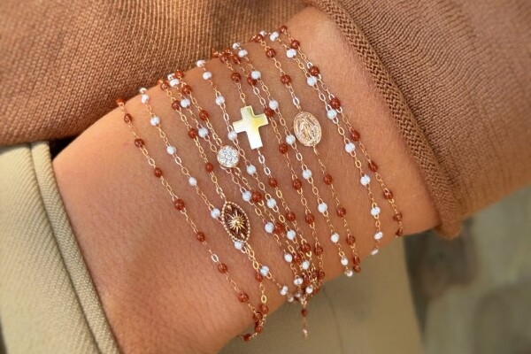 Bracelets et colliers Gigi CLozeau