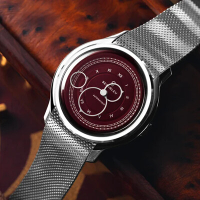 Montre BeauBleu La Pièce N.1 lie de vin bracelet en cuir noir grainé