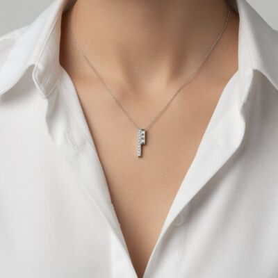 Collier Art Déco en or blanc et diamants