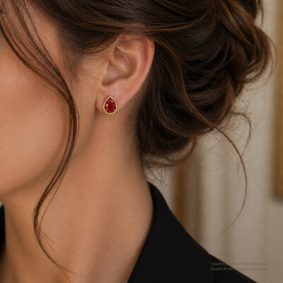 Boucles d'oreilles Boucheron Serpent Bohème Motif S en or jaune, cornalines
