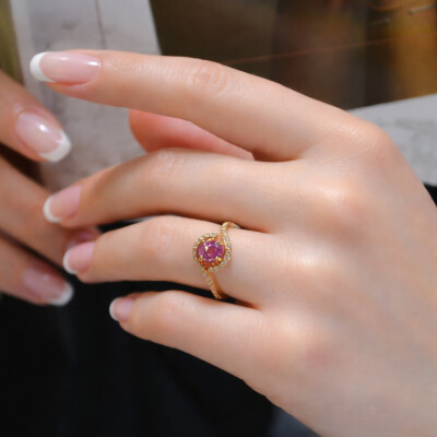 Bague 1897 en or rose, saphir rose et diamants