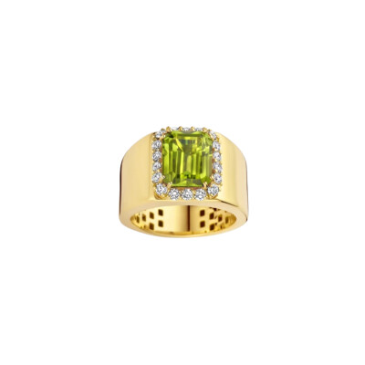 Bague en or jaune, péridot et diamants