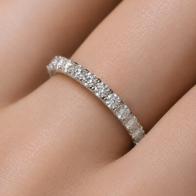 Alliance Infini en or blanc et diamants