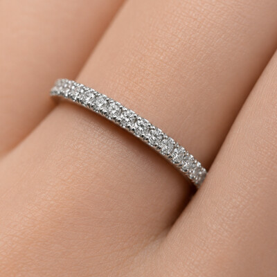 Alliance Infini en or blanc et diamants