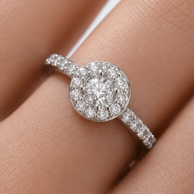 Bague 1897 en or blanc et diamants