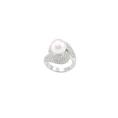 Bague en or blanc, perles de culture des mers du sud 10-10,5 mm et diamants