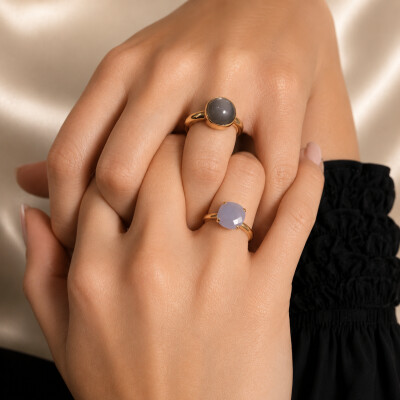 Bague en or rose et jade lavande