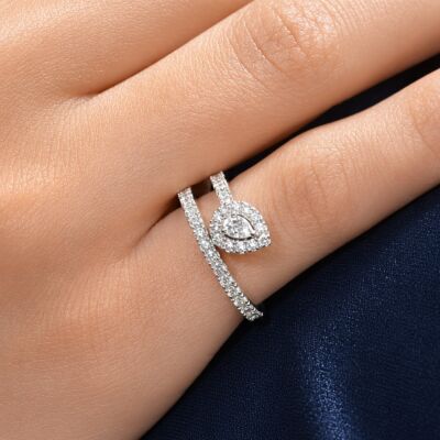 Bague en or blanc et diamants
