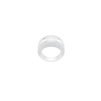 Bague en or blanc et pavage diamants