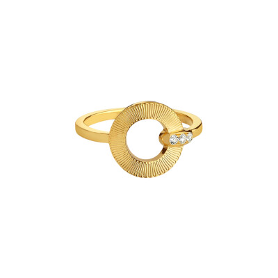 Bague Arthus Bertrand Ruban en or jaune et diamants