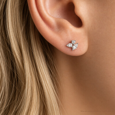 Boucles d'oreilles Infini en or blanc et diamants