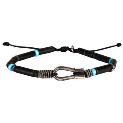 Bracelet en corde de basse et pierres tubes naturelles