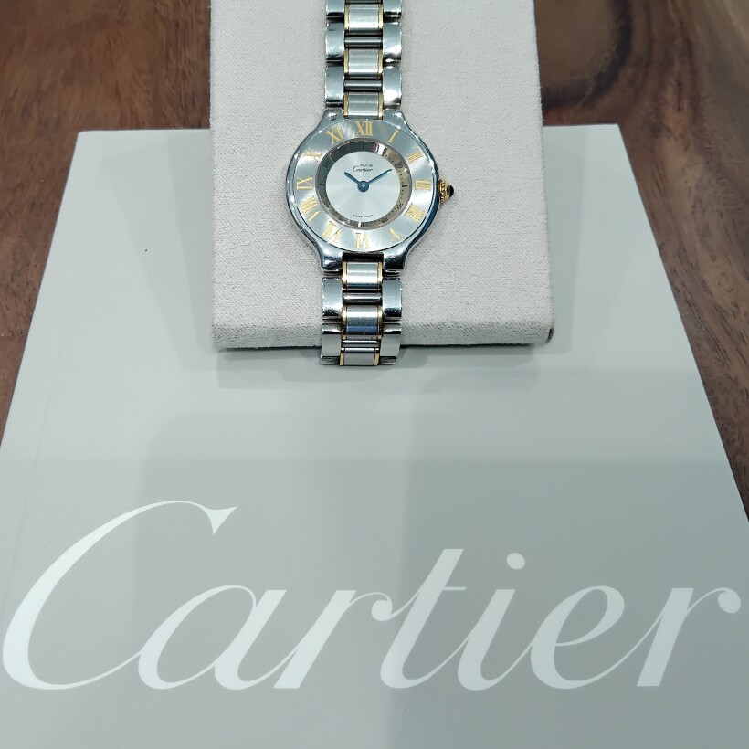 La montre  Cartier or & acier d\'Yvette