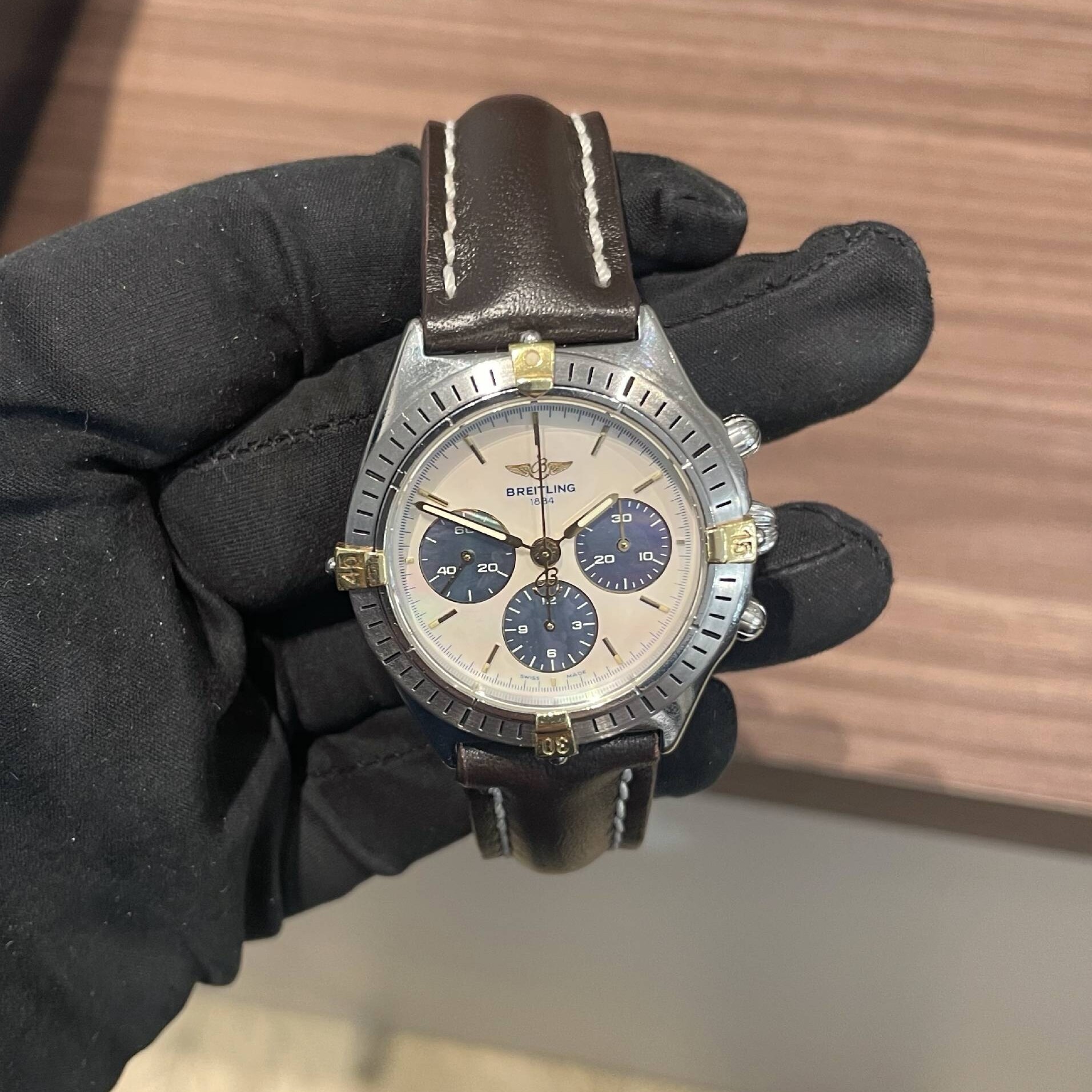 Breitling b11045 clearance