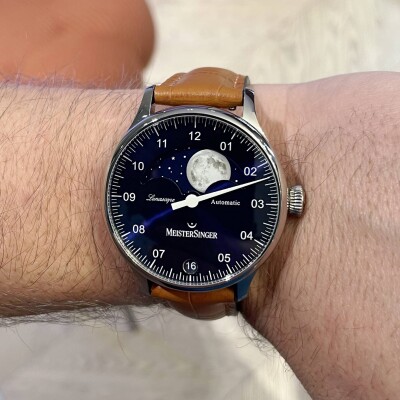 Montre MeisterSinger Lunascope LS908