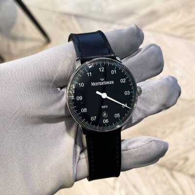 Montre Meistersinger Neo Plus NE402T