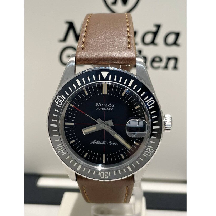 MONTRE NIVADA GRENCHEN ANTARTIC DIVER 32038A.