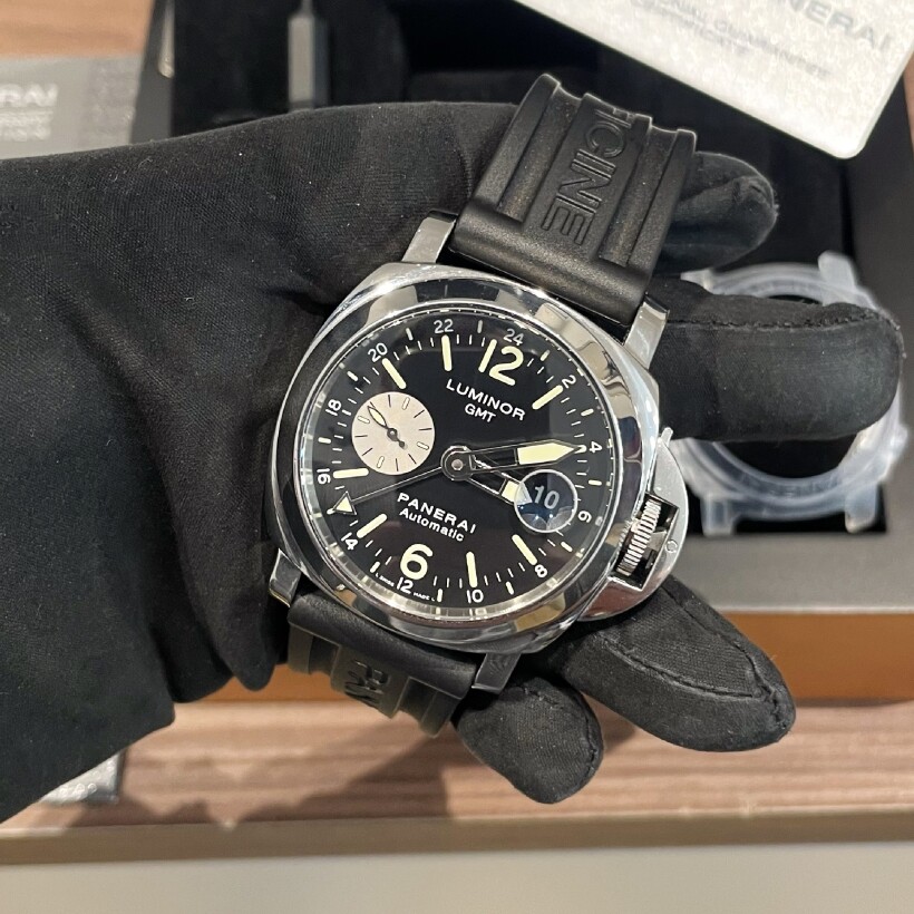 Montre Panerai Luminor GMT PAM00088.