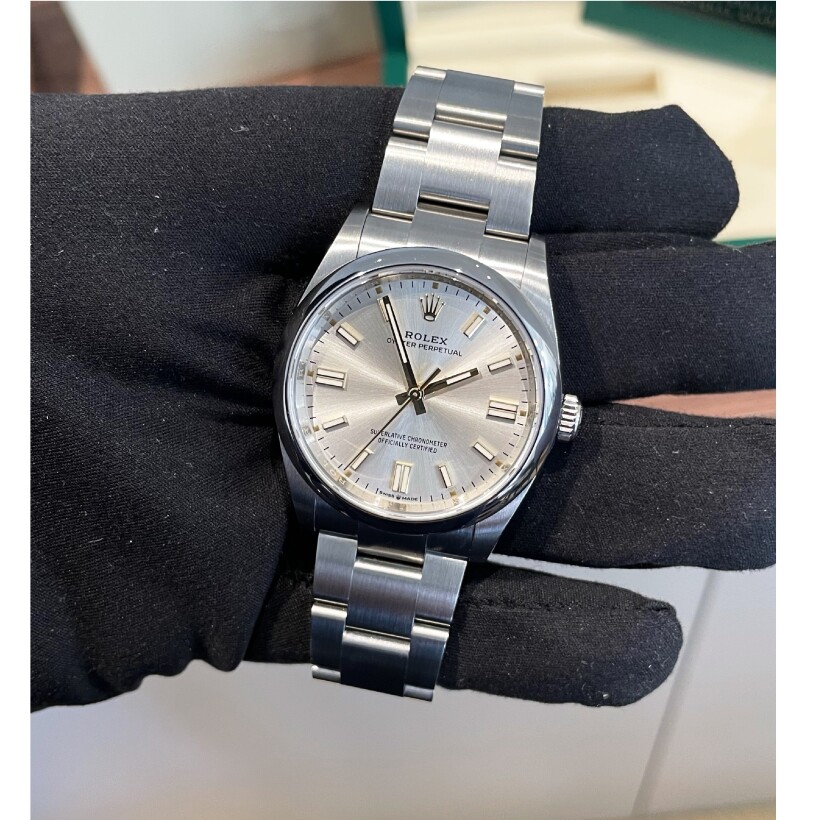 Montre Rolex Oyster Perpetual 36 126000.