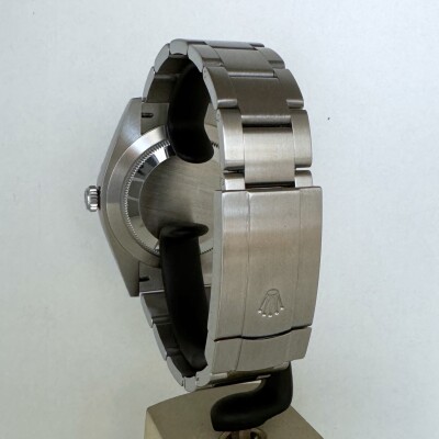 Montre Rolex Oyster Perpetual 124300.