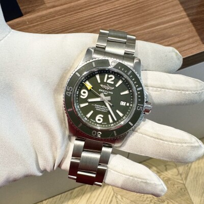 Montre Breitling Superocean II Automatic 44 Outerknown
