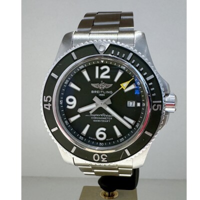 Montre Breitling Superocean II Automatic 44 Outerknown