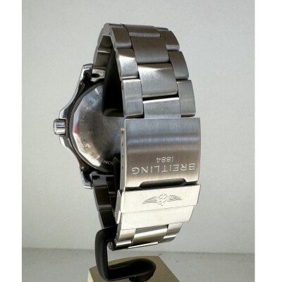 Montre Breitling Superocean II Automatic 44 Outerknown