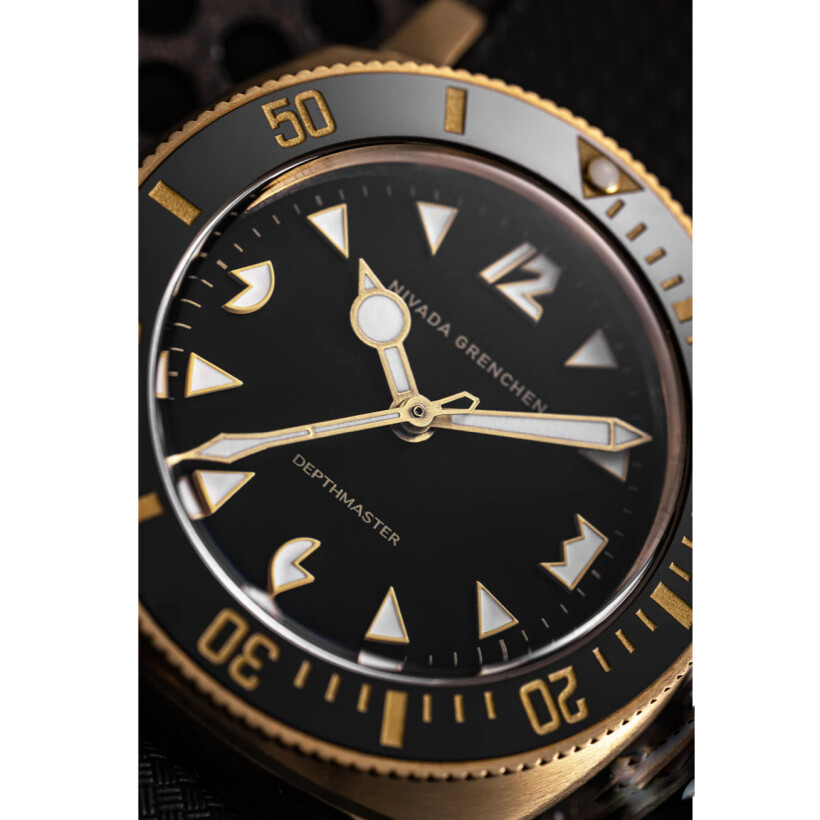 MONTRE NIVADA GRENCHEN DEPTHMASTER BRONZE.