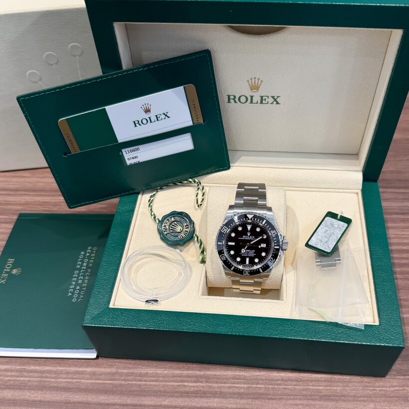 MONTRE ROLEX SEA DWELLER 4000 116600