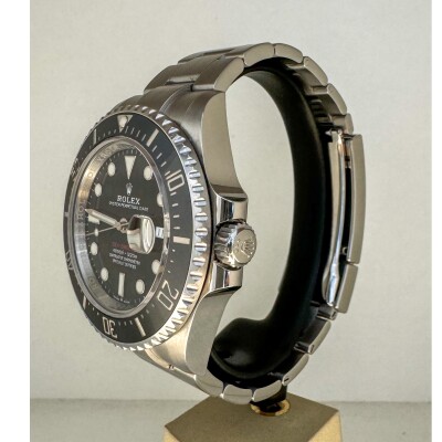 Montre Rolex Sea Dweller 50th anniversaire 126600.