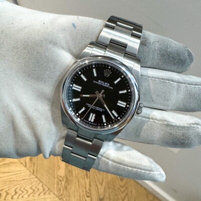 Montre Rolex Oyster Perpetual 41 124300.