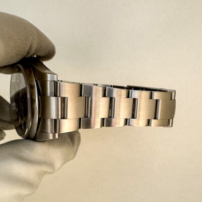 Montre Rolex Oyster Perpetual 41 124300.