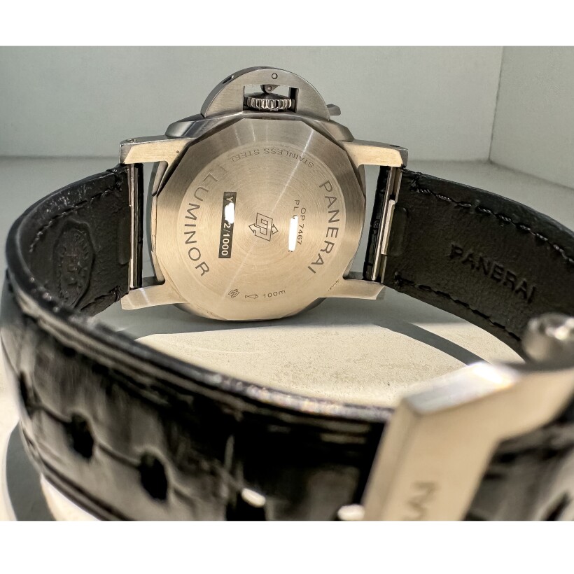 Montre Panerai Luminor Quaranta PAM01371.